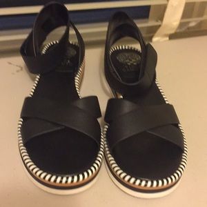 Vince Camuto size 8 sandals